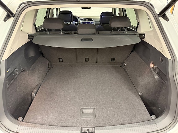 Volkswagen Tiguan Allspace 18 of 20