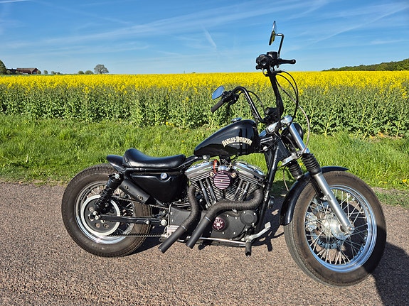 Harley-Davidson Sportster 1200 2 of 5