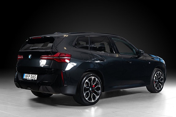 BMW X3 2 of 5