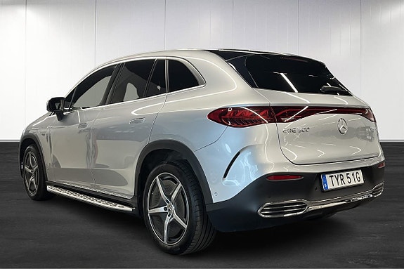 Mercedes-Benz EQE SUV 4 of 5
