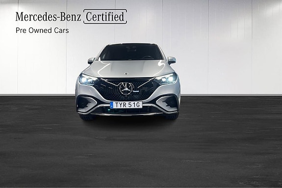 Mercedes-Benz EQE SUV 3 of 5