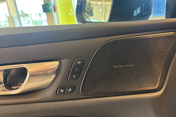 Volvo V60 19 of 26