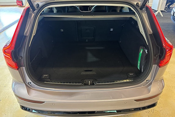 Volvo V60 14 of 26