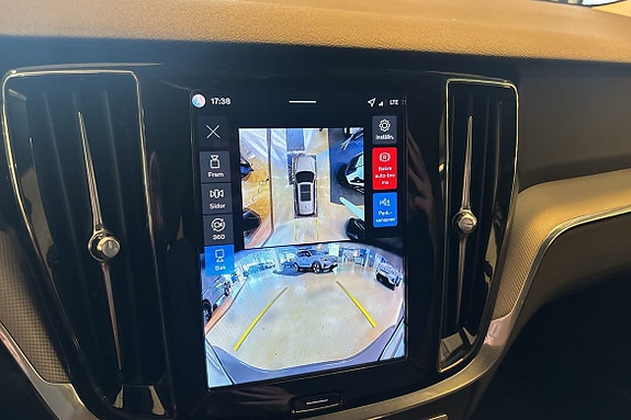 Volvo V60 22 of 26