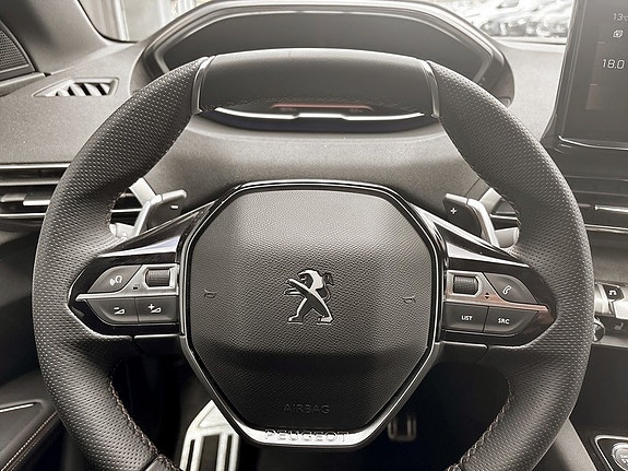 Peugeot 5008 11 of 18