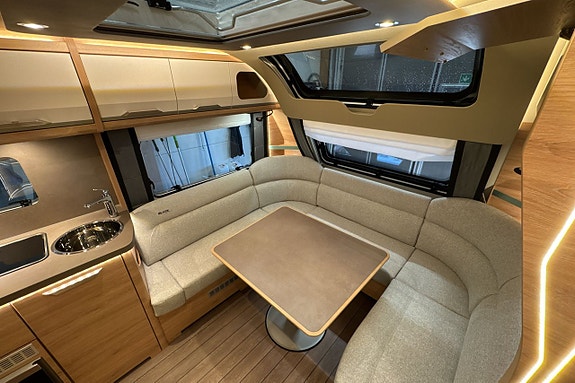Knaus SÜDWIND BLACK SELECTION 580 UF 7 of 16