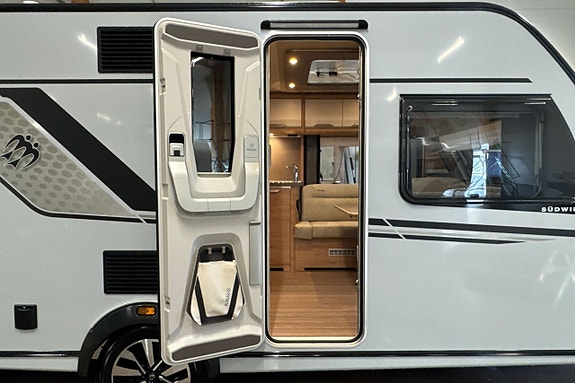 Knaus SÜDWIND BLACK SELECTION 580 UF 6 of 16