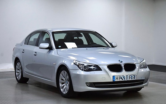 BMW 520d 2 of 5