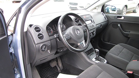 Volkswagen Golf I 5 of 5