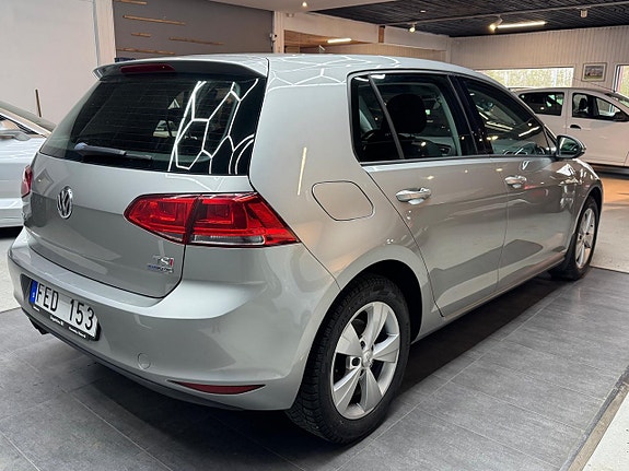 Volkswagen Golf-Serie 5 of 5