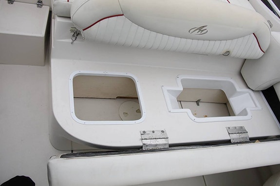 Bowrider - Monterey 208SI Montura med VP 5.0 V8 9 of 12