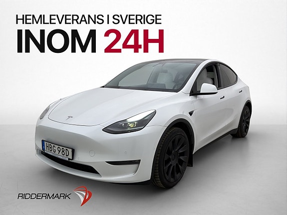 Tesla Model Y 4 of 5
