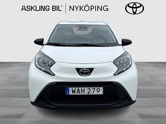 Toyota Aygo X 6 of 14