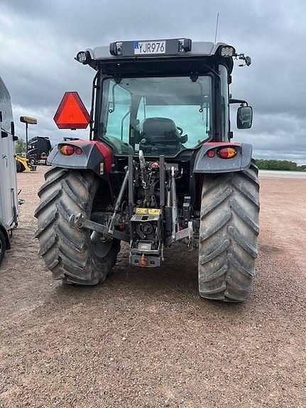 Massey Ferguson 4707 3 of 5