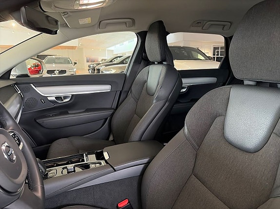 Volvo V90 10 of 18