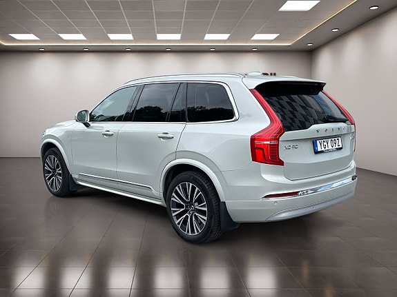 Volvo XC90 3 of 30