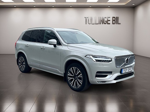 Volvo XC90 7 of 30