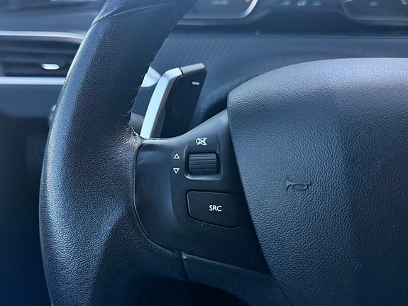Peugeot 2008 12 of 21