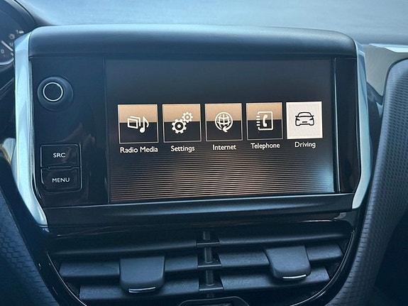 Peugeot 2008 15 of 21