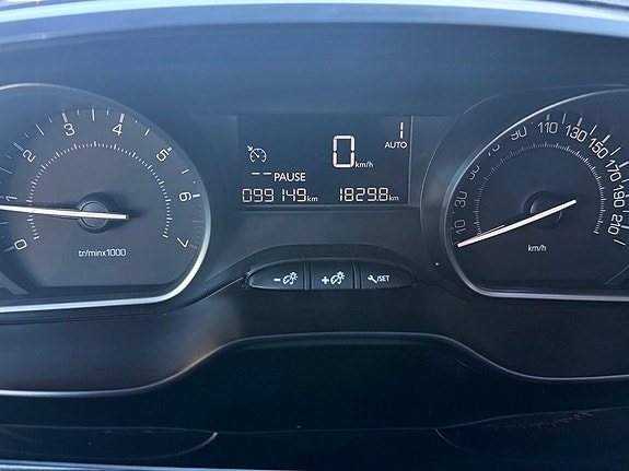 Peugeot 2008 11 of 21