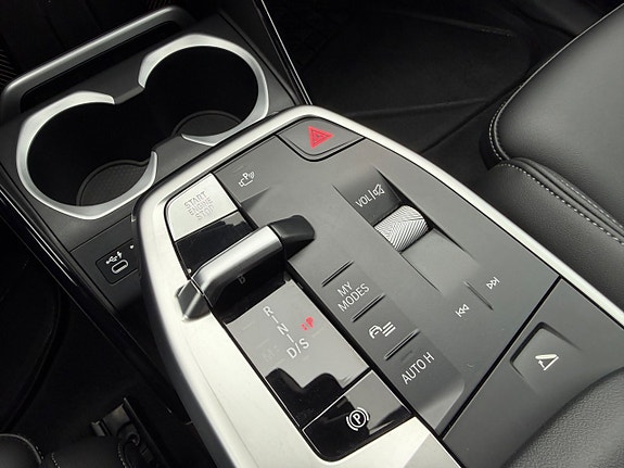 BMW X1 7 of 15