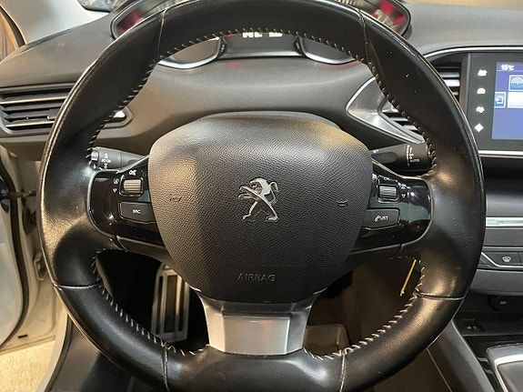 Peugeot 308 11 of 20