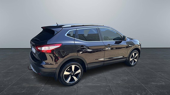 Nissan Qashqai 4 of 5