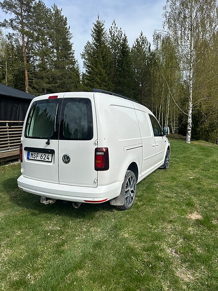 Volkswagen Caddy Maxi 4 of 5