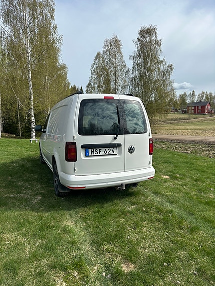 Volkswagen Caddy Maxi 3 of 5