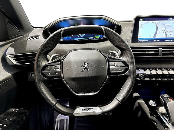 Peugeot 3008 10 of 15