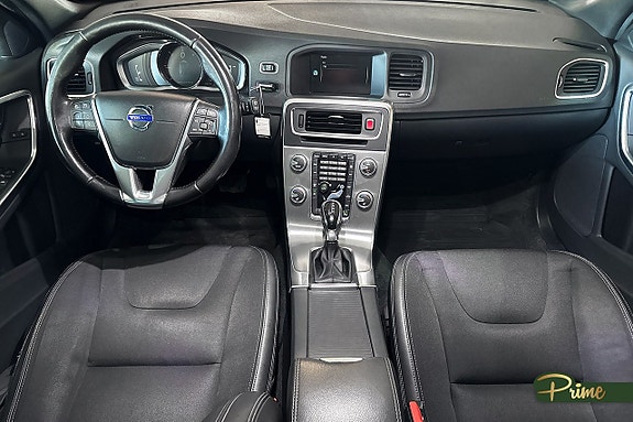 Volvo V60 3 of 24
