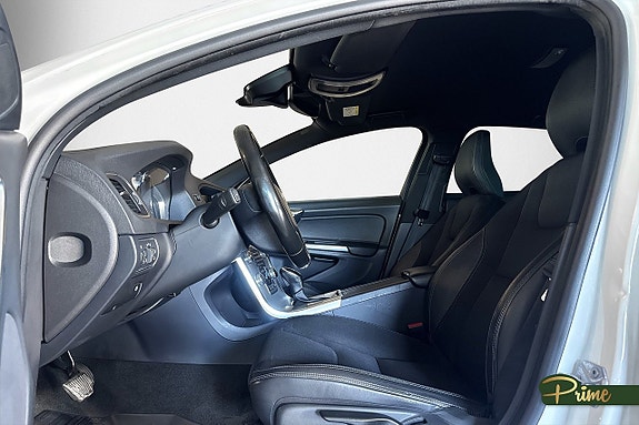Volvo V60 13 of 24