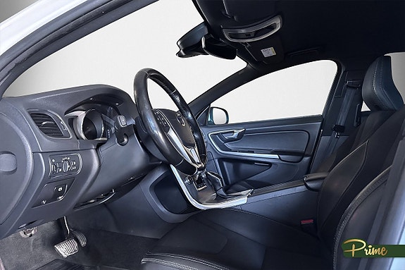 Volvo V60 14 of 24