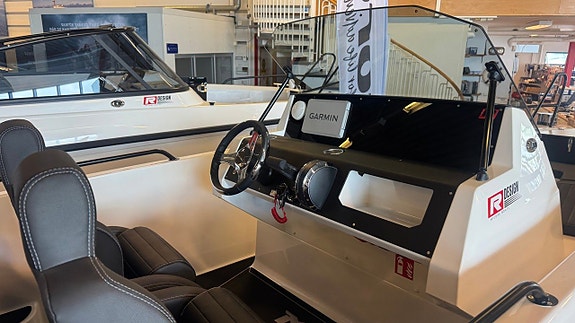 Micore 61 SC R-DESIGN / Mercury F150 L -26 NY ! 4 of 5