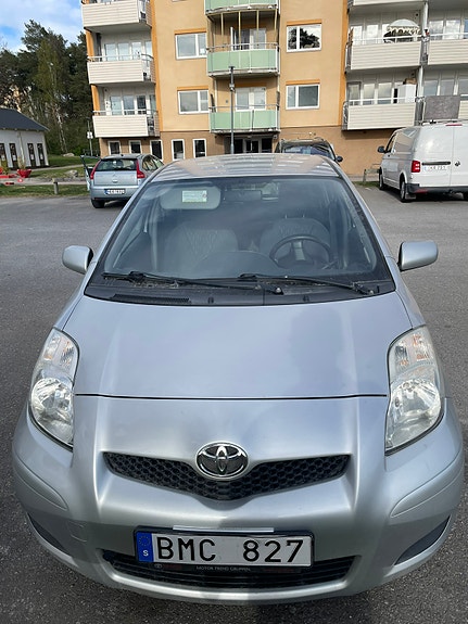 Brugt Toyota Yaris 1.3 vvt-i