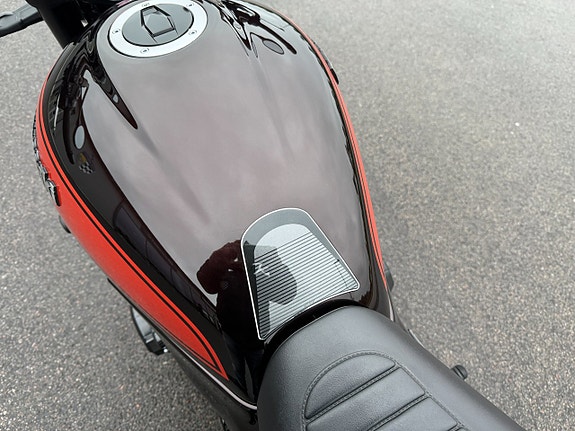Kawasaki Z900 RS - Köp Online 9 of 10