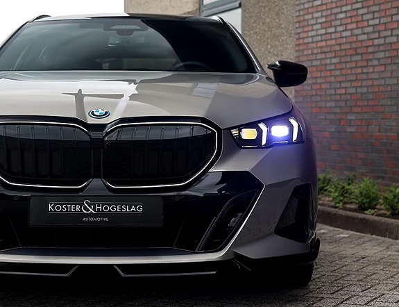 BMW 530e 11 of 13