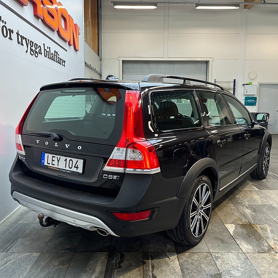 Volvo XC70 4 of 13
