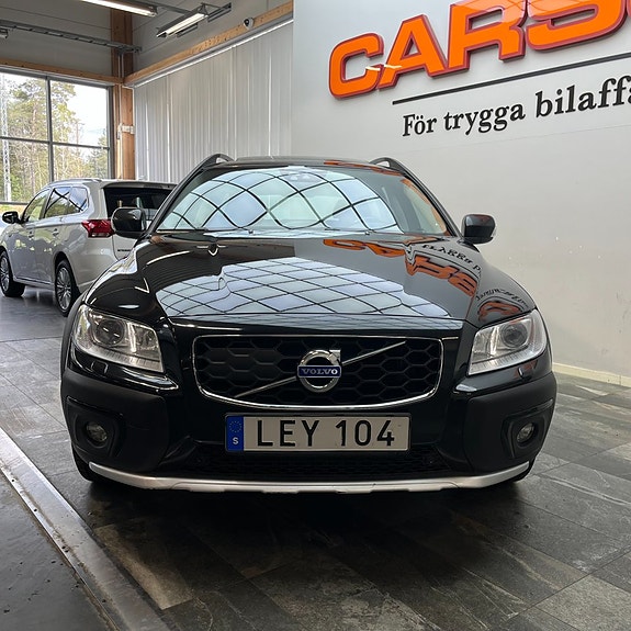 Volvo XC70 6 of 13