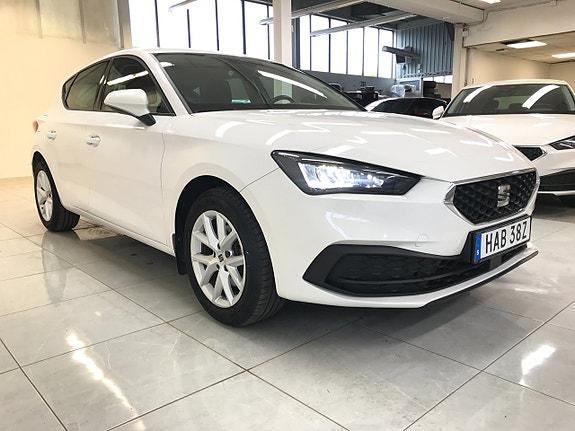 Seat Leon 2 of 5