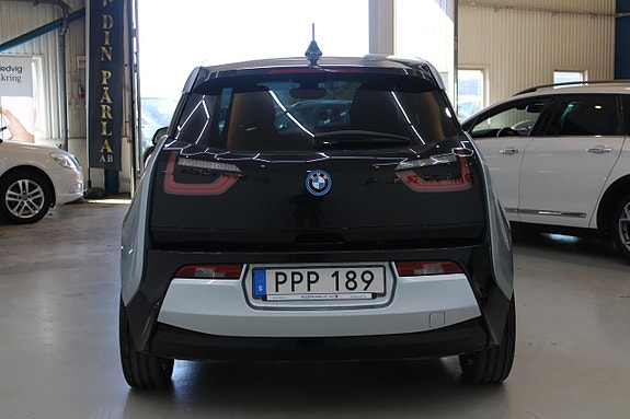 BMW i3 5 of 5