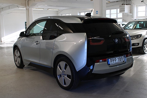 BMW i3 12 of 14