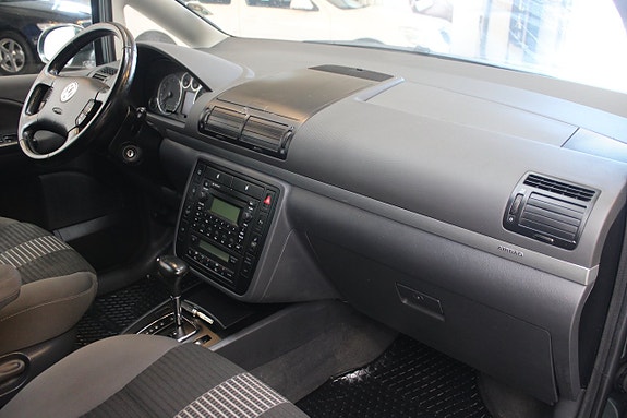 Volkswagen Sharan 12 of 13