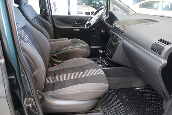Volkswagen Sharan 11 of 13