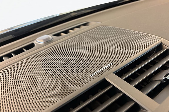 Polestar 2 23 of 30