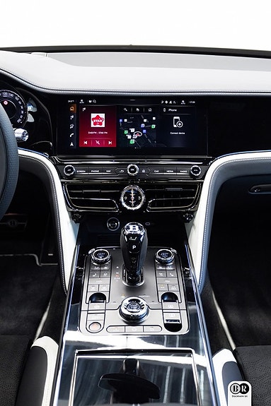 Bentley Flying Spur 12 of 23