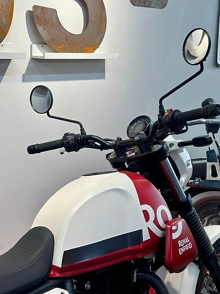 Royal Enfield Scram 411 4 of 5