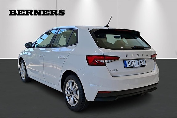 Skoda Fabia 3 of 5