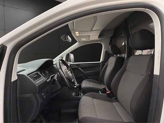 Volkswagen Caddy 16 of 28