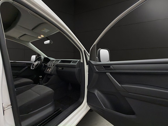 Volkswagen Caddy 24 of 28